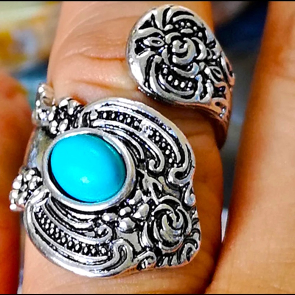 Vintage Antique Silver Turquoise Stone Ring